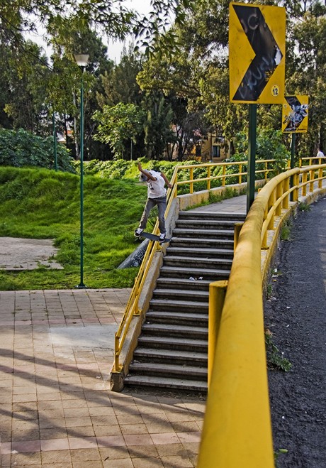 Nelson Cerro Lipslide